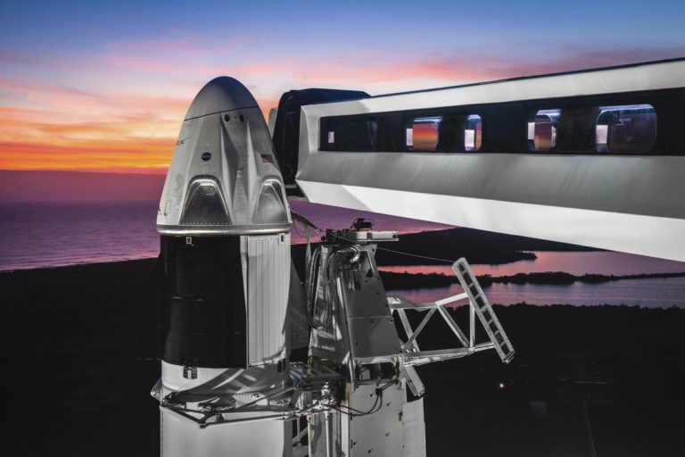 Space X, Dragon