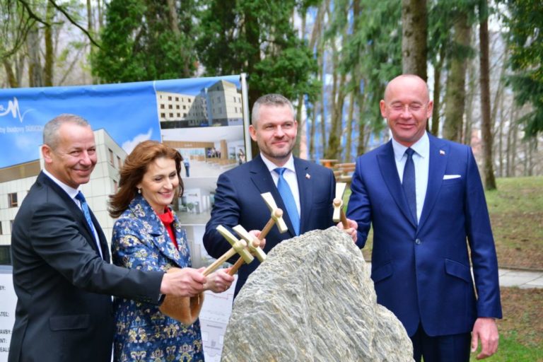 Suscch_centrum_kamen.jpg