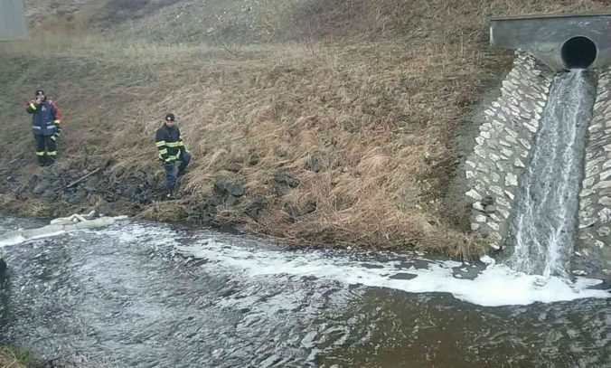 Potok Mlynica, ekologická udalosť, hasiči