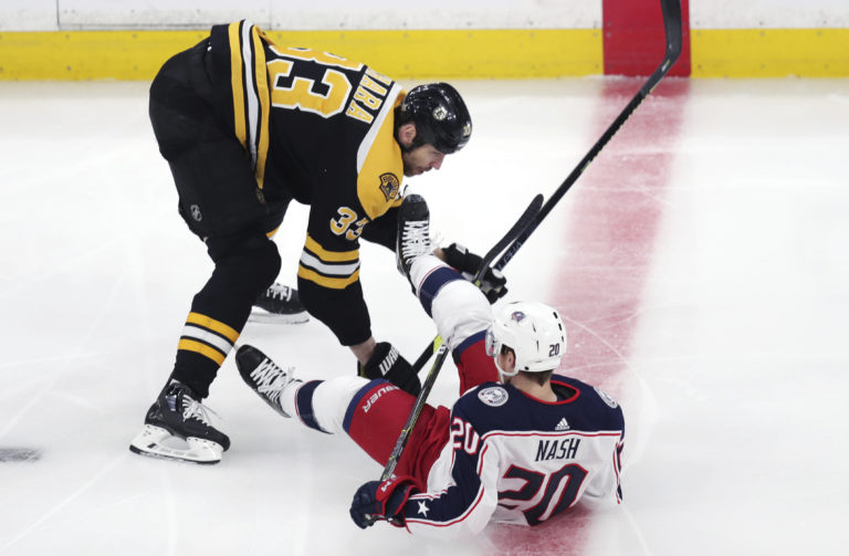 Zdeno Chára, Riley Nash