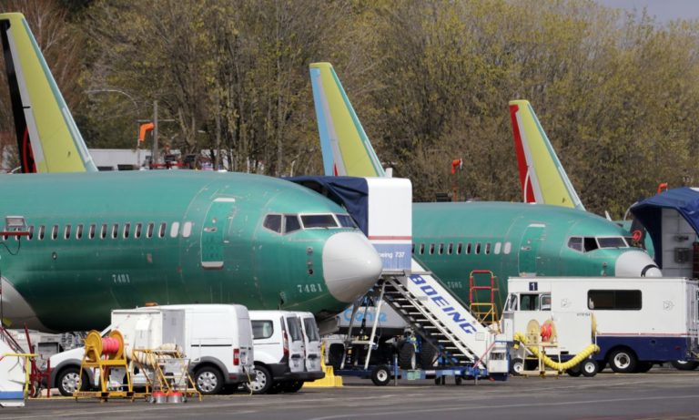 Boeing 737, Boeing