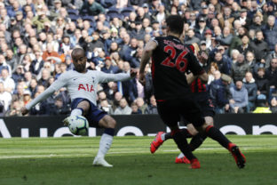 Lucas Moura, Tottenham Hotspur, Huddersfield