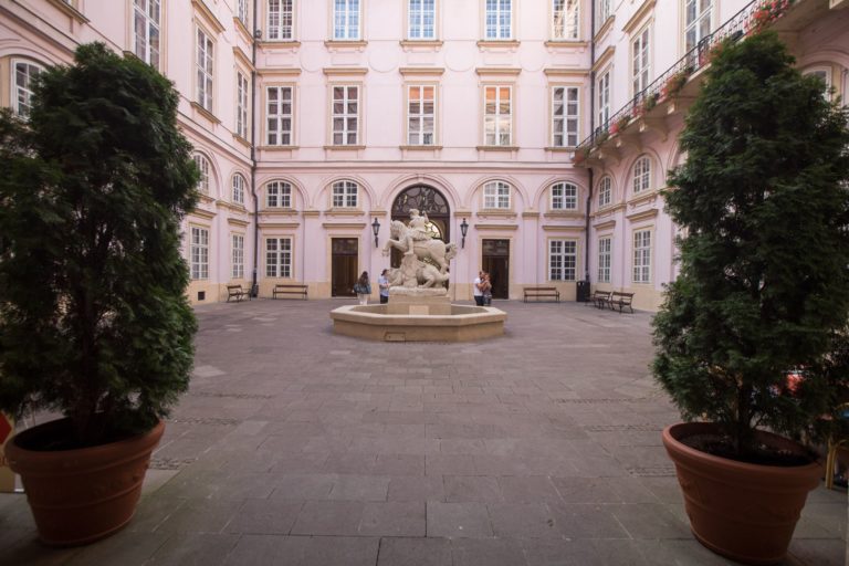 Bratislava: Primaciálny palác