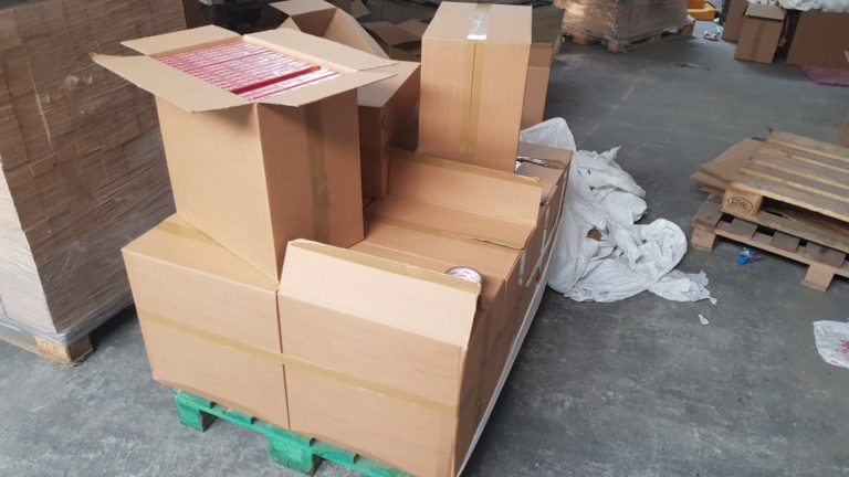 COLNÍCI: Zaistili vyše milión kusov cigariet