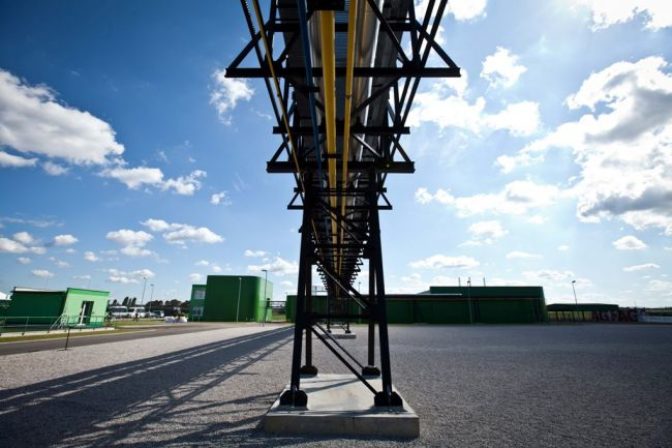 Plyn plynovod eustream