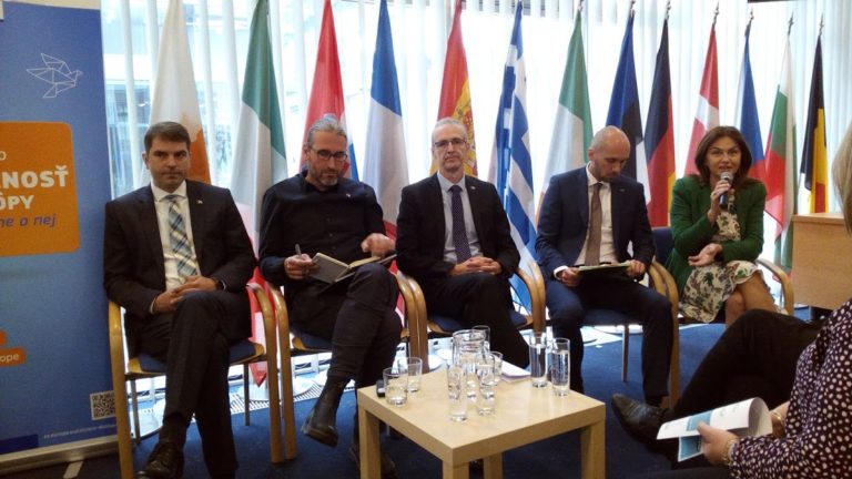 Kandidáti na europoslancov