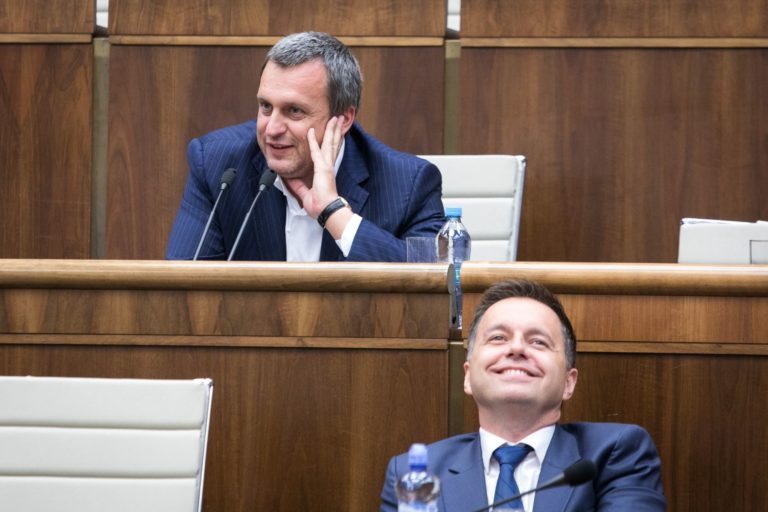 Andrej Danko, Peter Kažimír