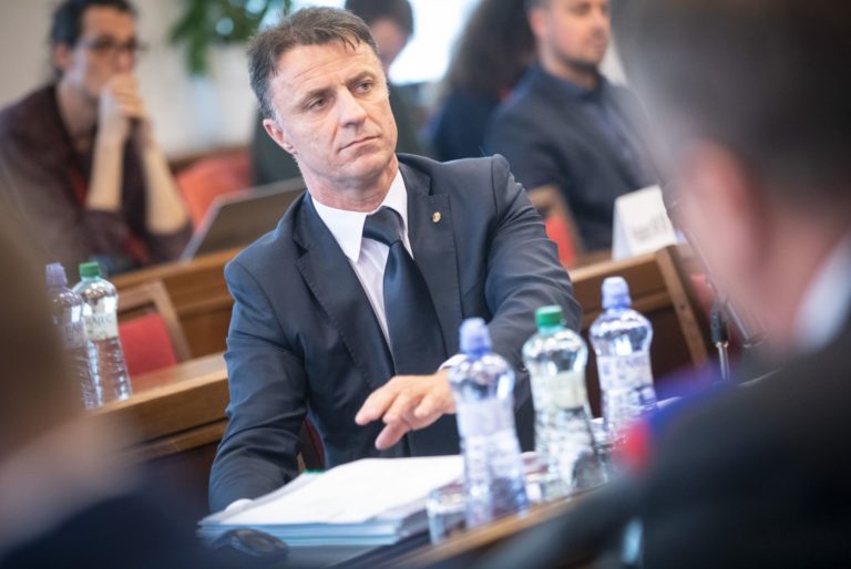 Vypočúvanie kandidátov na post šéfa policajnej inšpekcie