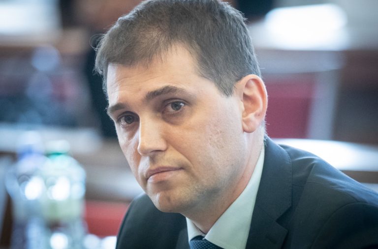 Vypočúvanie kandidátov na post šéfa policajnej inšpekcie