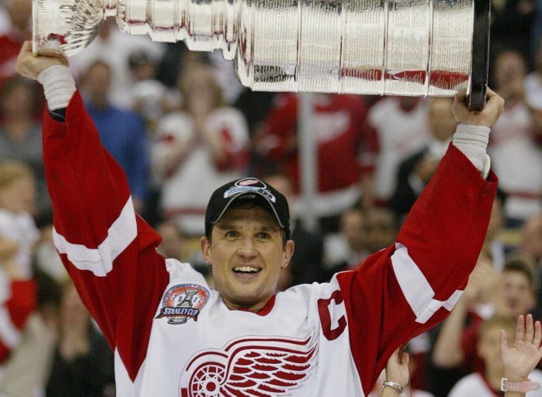 STEVE YZERMAN