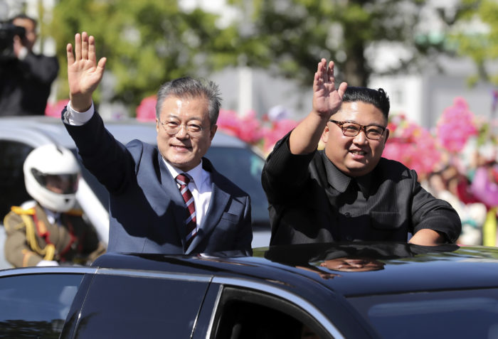 Mun Če-in, Kim Čong-un