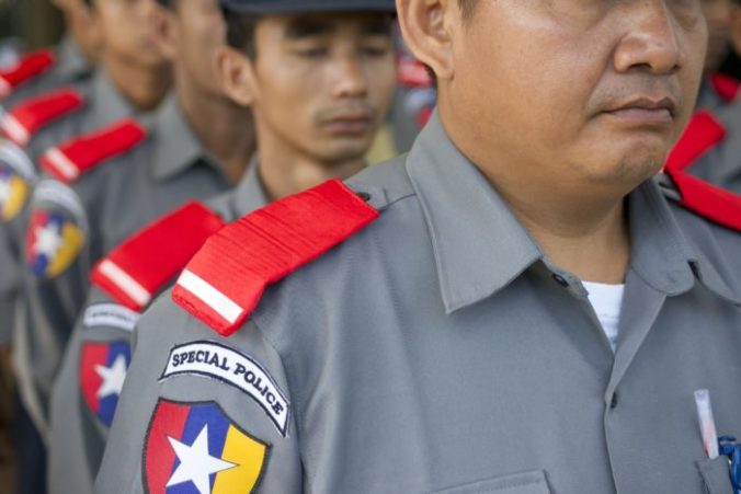 Mjanmarsko, polícia