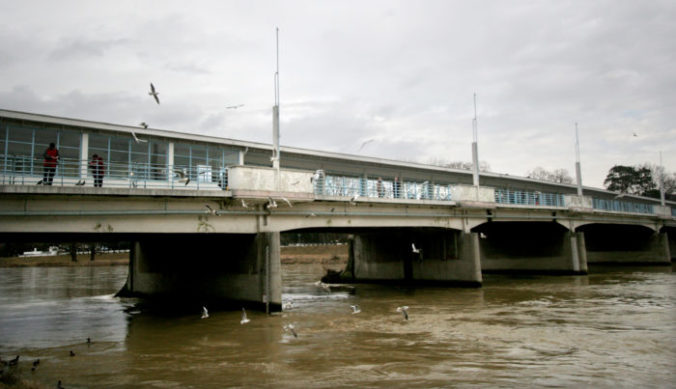 Kolonádový most