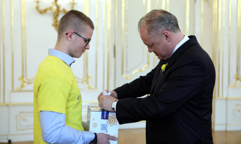 PREZIDENT: Prijal dobrovoľníkov Dňa narcisov