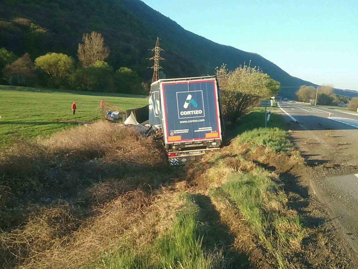 HASIČI: Dopravná nehoda