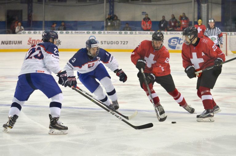 Slovensko - Švajčiarsko (MS v hokeji do 18 rokov)