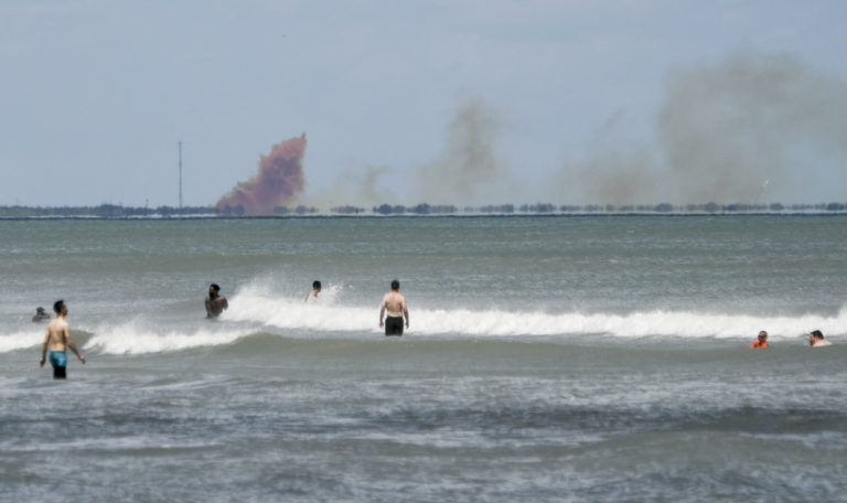 SpaceX, Crew Dragon