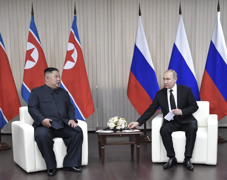 Summit Kim Čong-un - Vladimir Putin