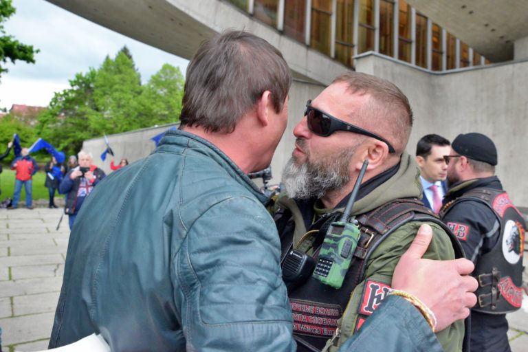 PROTEST: Nočné mačiatka proti Nočným vlkom