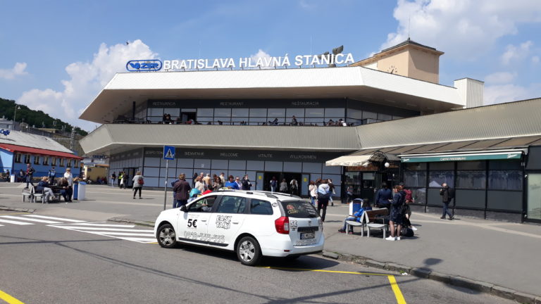 Hlavná vlaková stanica v Bratislave