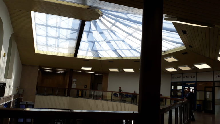 Hlavná vlaková stanica v Bratislave