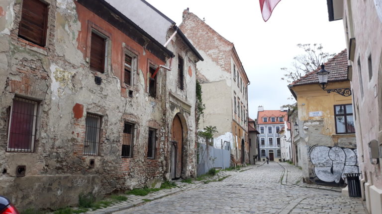 Ruiny Esterházyho palácu