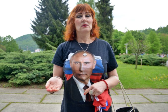 PROTEST: Nočné mačiatka proti Nočným vlkom