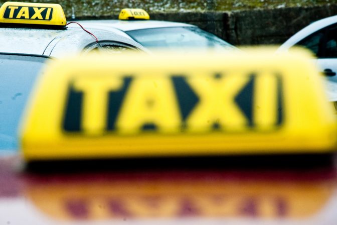 taxi, taxikár