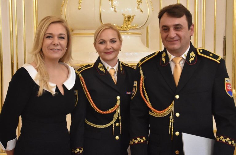 Denisa Saková, Jana Maškarová, Róbert Bozalka