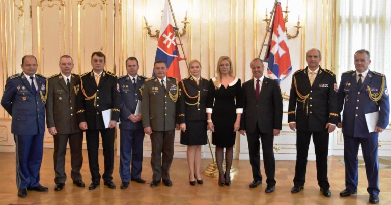 Denisa Saková, Jana Maškarová, Róbert Bozalka, Milan Lučanský