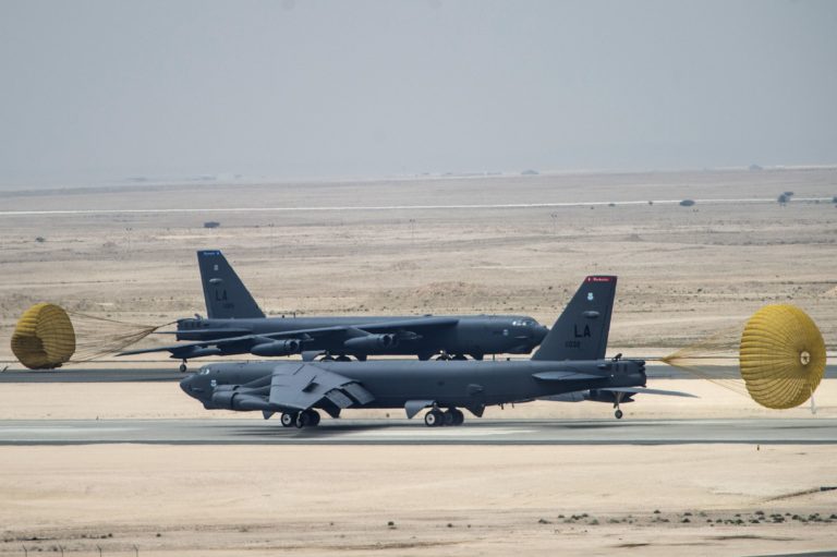 bombardér B-52 Stratofortress