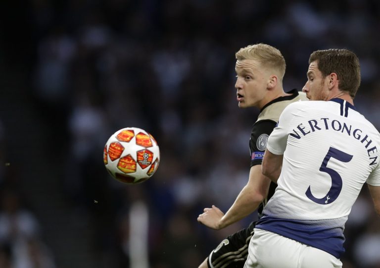 Donny van de Beek, Jan Vertonghen