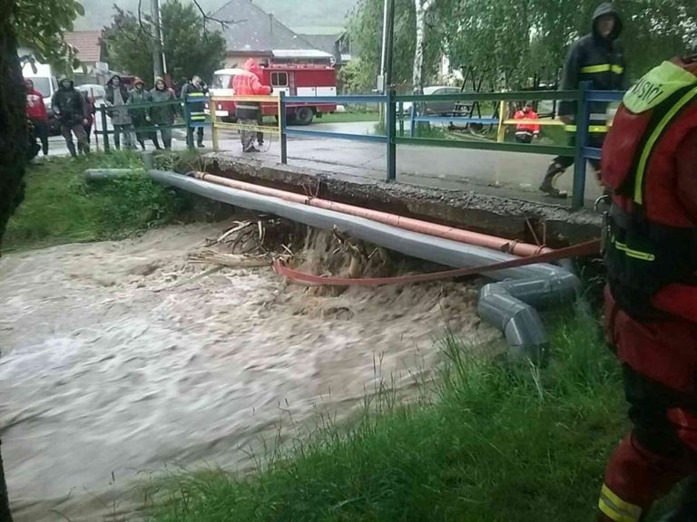 dažde, povodne