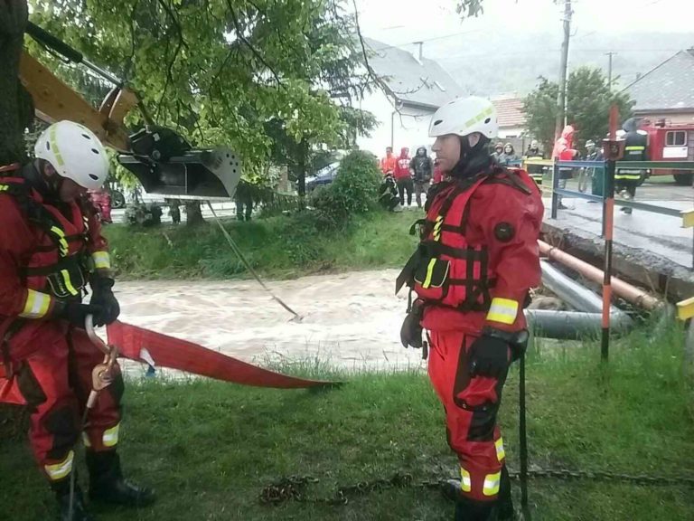 dažde, povodne