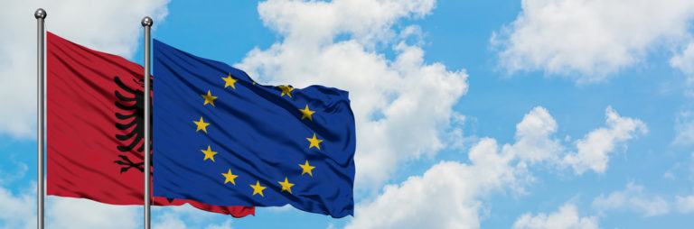 Albansko, Europska unia