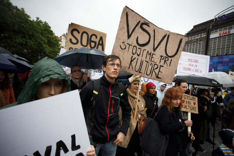 PROTEST: Stojíme pri kultúre