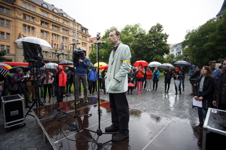 PROTEST: Stojíme pri kultúre