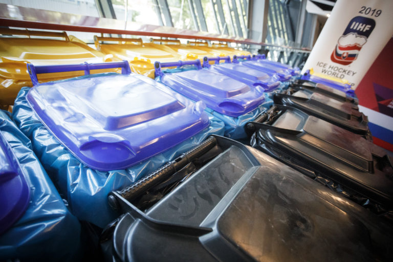 HOKEJ: Zelené opatrenia počas MS v hokeji 2019