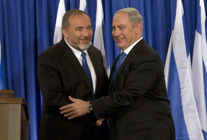 Benjamin Netanjahu, Avigdor Lieberman