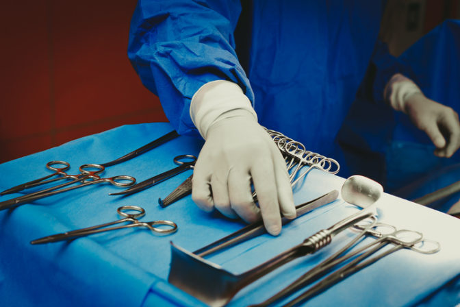 operácia, doktor