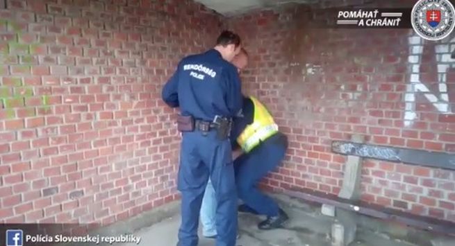 polícia, zadržanie Sýkorovca