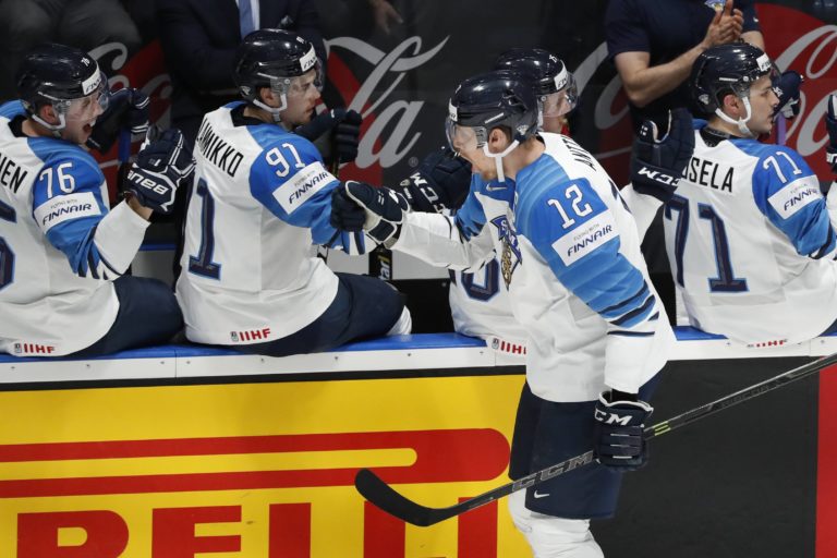 MS v hokeji (finále): Kanada - Fínsko