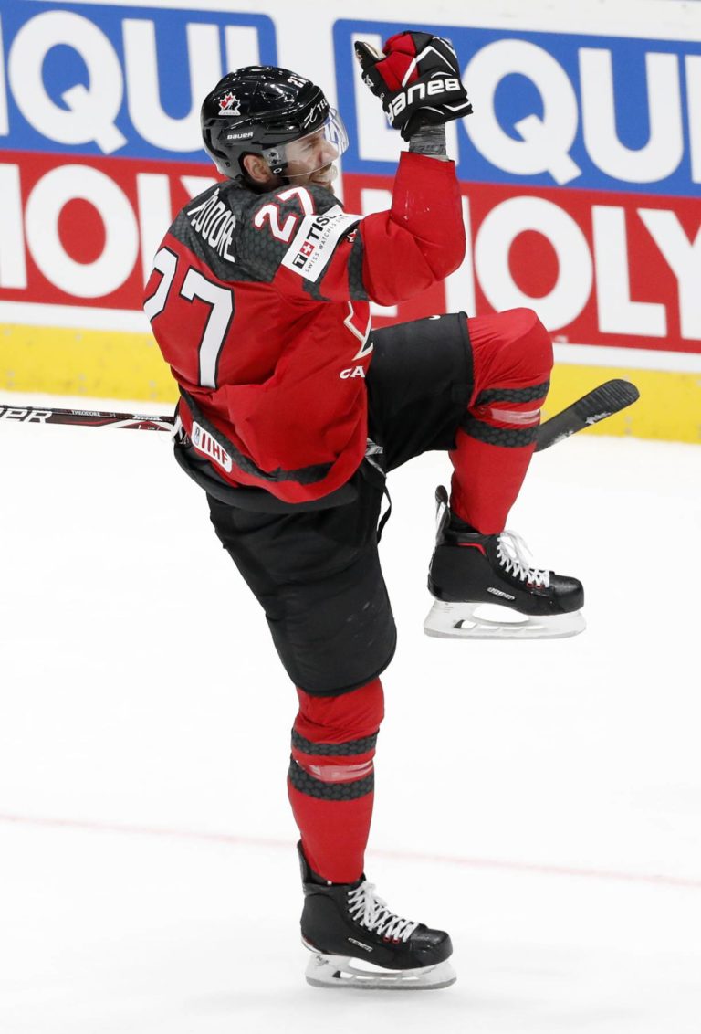 MS v hokeji (finále): Kanada - Fínsko