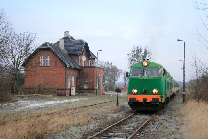 vlak, vlaková stanica