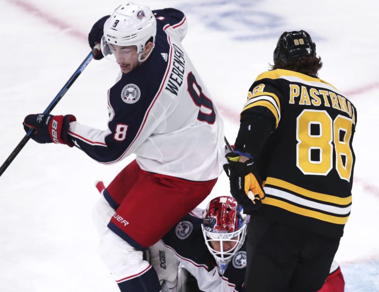 Zach Werenski, David Pastrňák, play-off NHL
