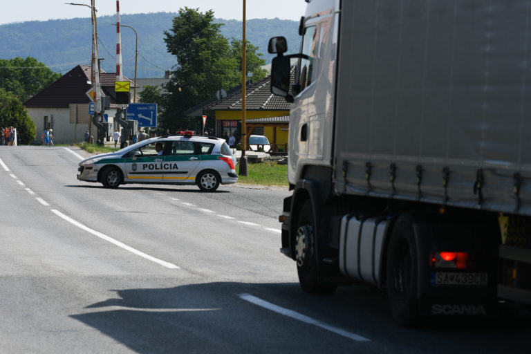 PROTEST: Za výstavbu cestného obchvatu v Jablonici