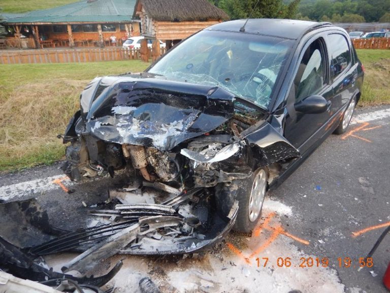 čelná zrážka, Škoda Felicia, Peuguot, Devičie