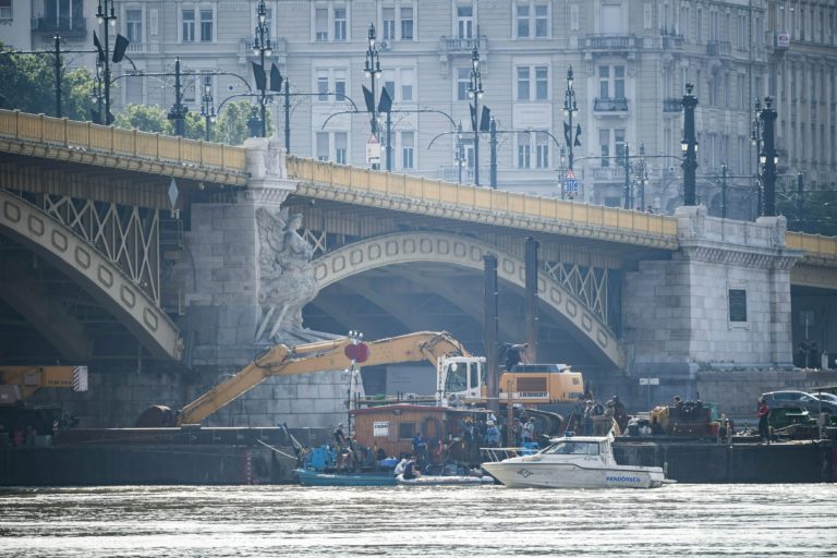 Dunaj, Budapešť