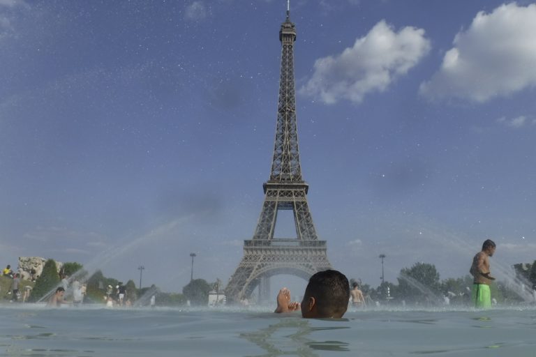 horúčavy, Paríž
