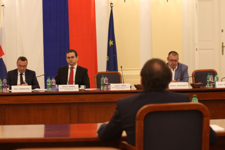 ÚSTAVNÝ SÚD: Štvrté kolo vypočutia kandidátov
